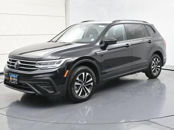 VOLKSWAGEN TIGUAN 4MOTION 2024 3VVFB7AX0RM155104 image
